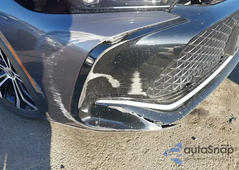 2023 Toyota Crown Xle z USA, uszkodzony, nr VIN JTDAAAAF3P3006829